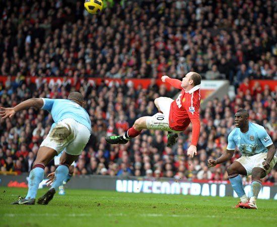 Rooney:-il-goal-più-bello-della-mia-carriera.-Ma-all'-Old-Trafford-anche-19-arresti..jpg