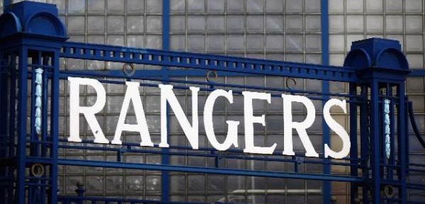 Rangers:-nuova-proprietà-dopo-l'amministrazione-?-Calcio-scozzese-nel-panico-ma-il-fisco-ora-guarda-ai-grandi-clubs-inglesi.-Arsenal-ko-in-Champions:-incidenti-causati-dai-supporters-in-trasferta..jpg